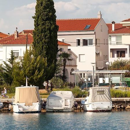 Beach Apartments Rafael Zadar Rum bild